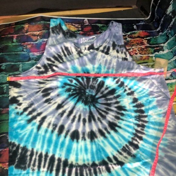 U.S. Vintage Blue and Black Spiral Tank Top - Picture 2 of 7